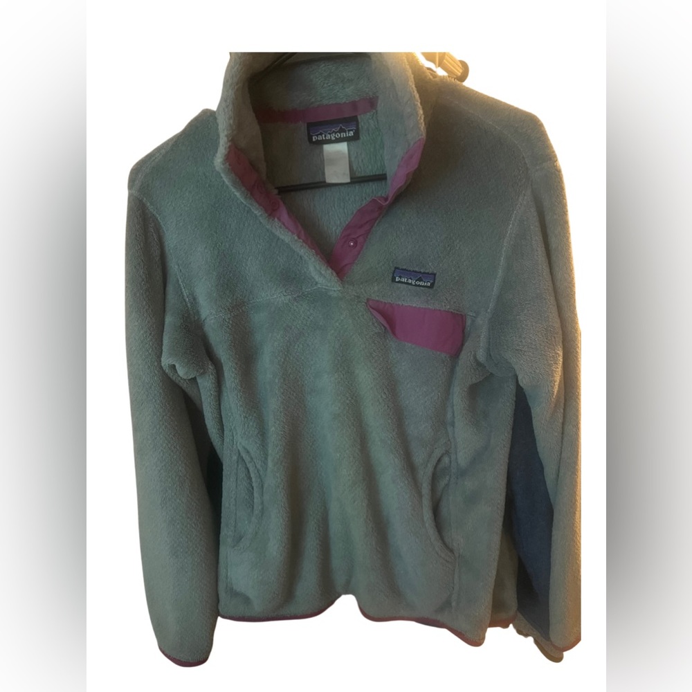 Patagonia Grey and Purple Quarter Snap Synchilla Women’s Large